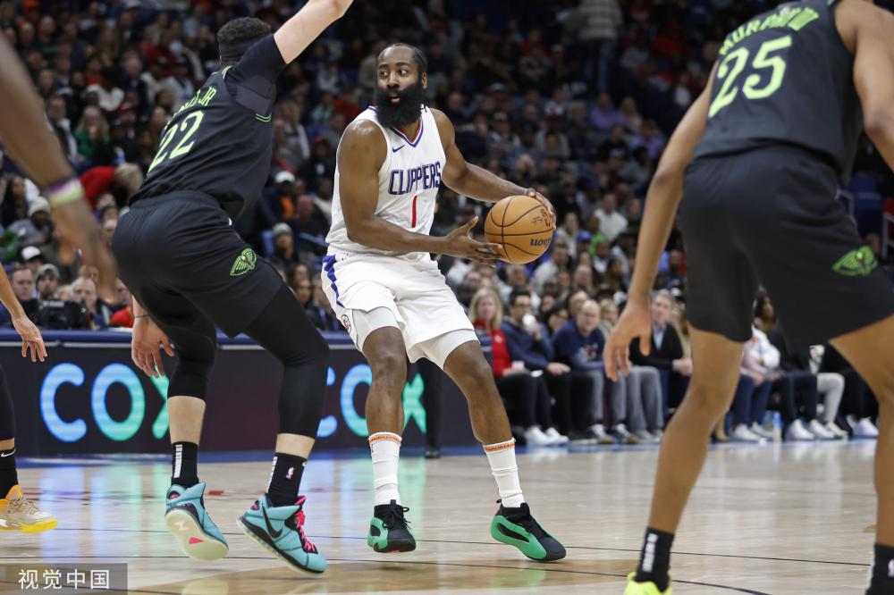 站稳脚跟 站稳脚跟