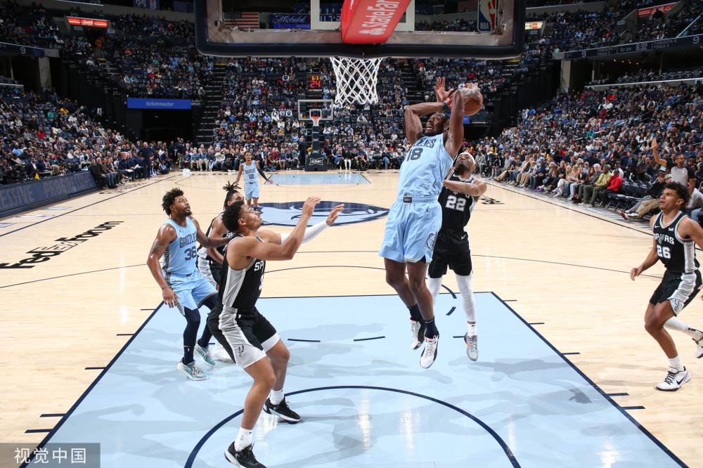 赛场上延续 赛场上延续