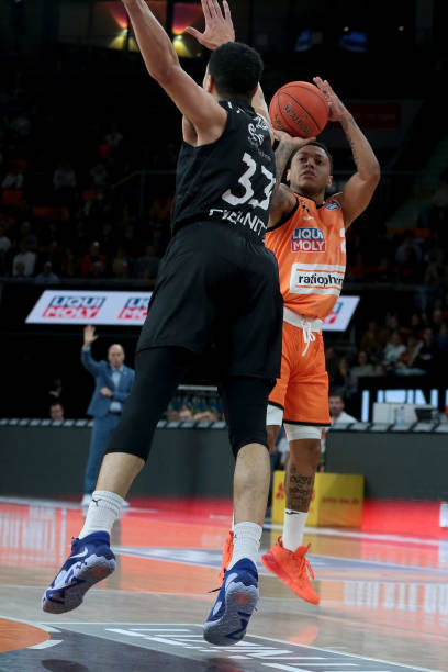 联今夏的具 联今夏的具