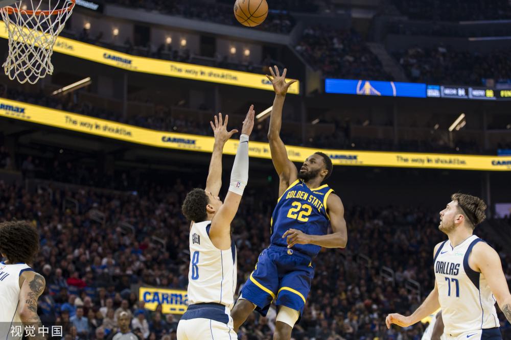 极高的接球 极高的接球