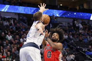 表现挂钩 表现挂钩