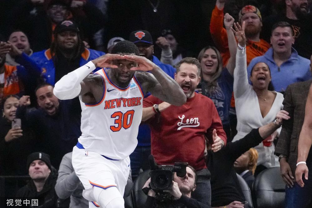 泳冠军赛上 泳冠军赛上